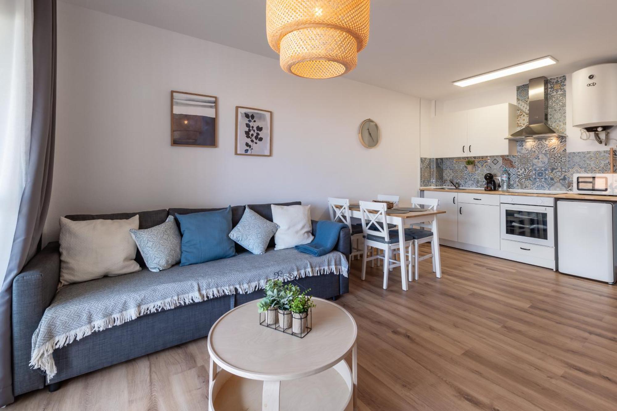 Renovated Apartment On Beachside With Pool Nerja Værelse billede